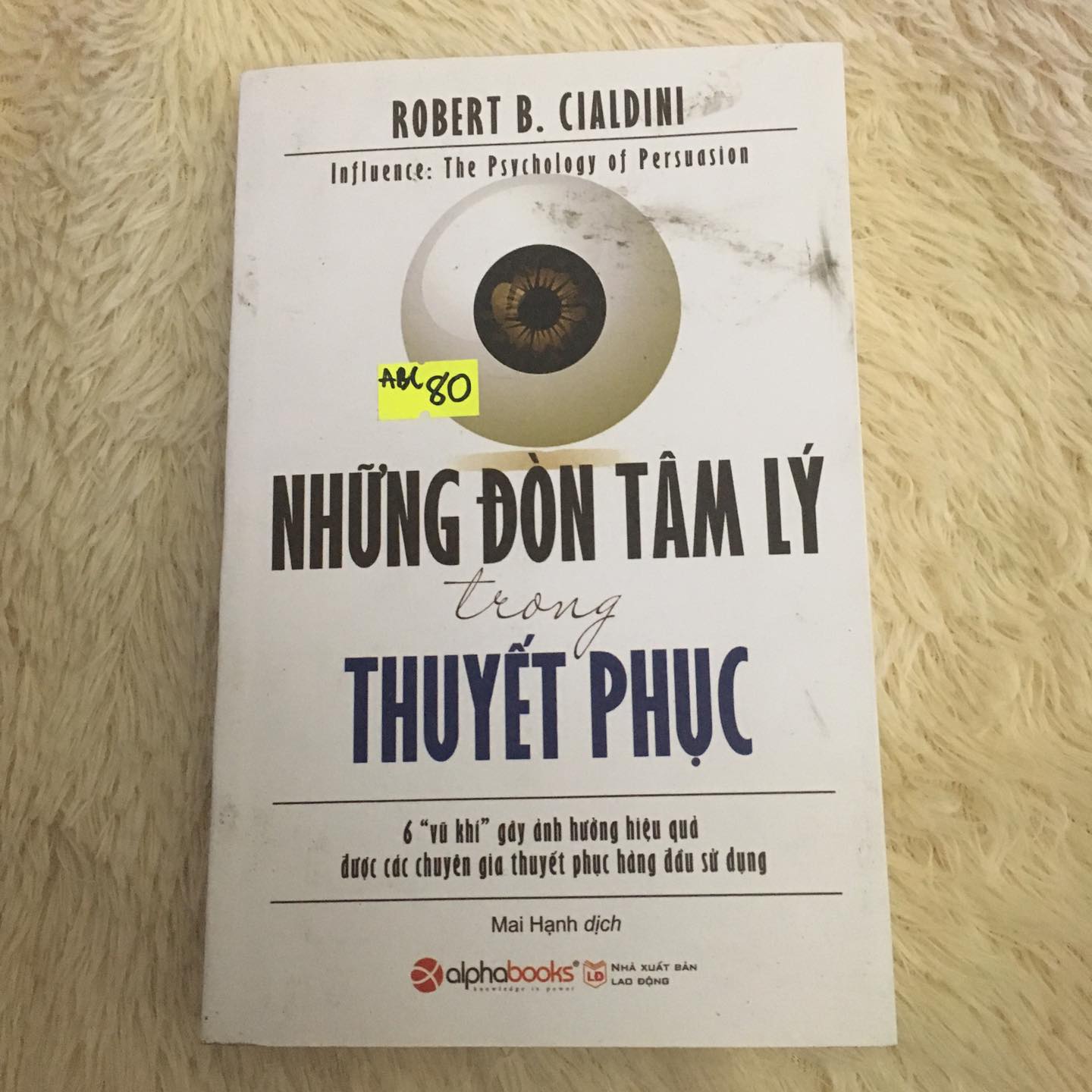Review sách những đòn tâm lý trong thuyết phục 1
